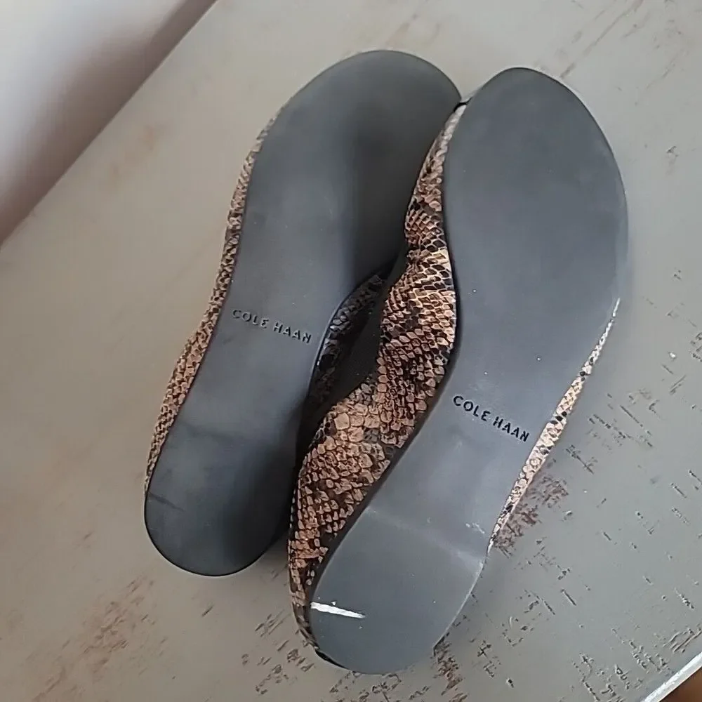 COLE HAAN Snakeskin Black Patent Leather Cap Toe Comfort Ballet Flats Shoes 8b